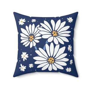Daisy Flower Square Pillow, Daisy Pillow Cover, Flower Throw Pillow, Decorative Cushion, Housewarming Gift, Pillow Cover, Throw Pillow Cover