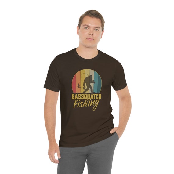 Bassquatch T-Shirt, Bigfoot T-Shirt, Sasquatch T Shirt, Funny Fishing Shirt, Retro T-Shirt, Bass Fishing, Vintage Shirts, Fisherman Shirt