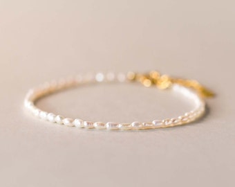 Delicate Rice pearl bracelet, tiny white pearl bracelet, mini pearl bracelet, Real Freshwater pearl Bead Bracelet with 14k gold plated clasp