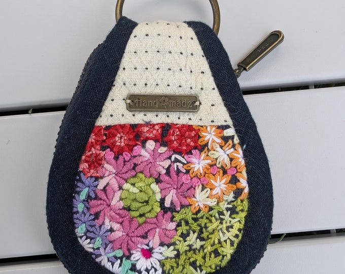 One-Of-a-Kind Keychain 008