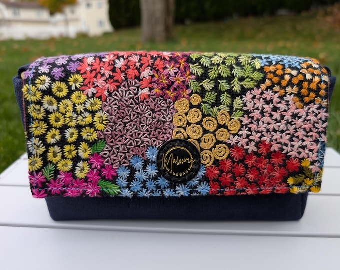 One-Of-a-Kind bag/ SM Crossbody Bag DD003