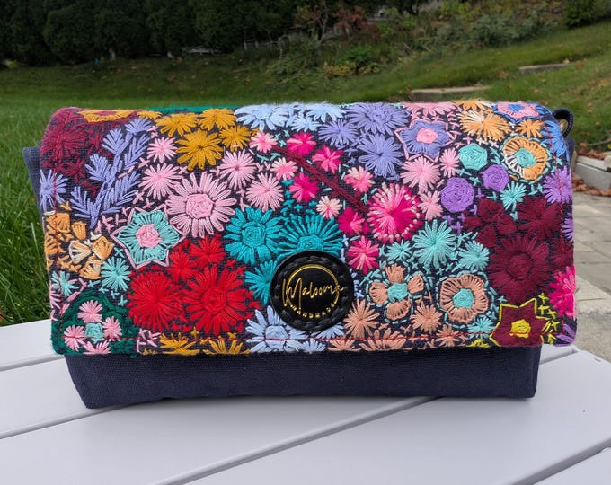 One-Of-a-Kind bag/ SM Crossbody Bag DD004