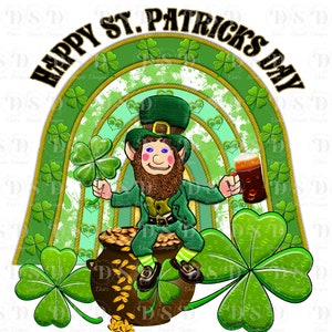 Puede incluir: Un duende de dibujos animados con un sombrero verde y sosteniendo un vaso de cerveza se sienta en un bote de oro. El duende está rodeado de tréboles y un arcoíris. El texto "Happy St. Patricks Day" está escrito en un arco dorado sobre el duende.