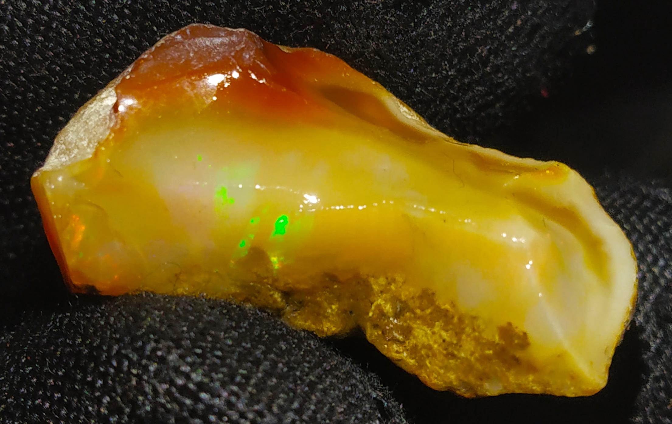 10.30 cts Ethiopian Opal Raw Grade opal Raw crystal opal Raw Rare opal Raw welo fire opal Raw stunning opal Raw multi flashy opal Raw 11x21