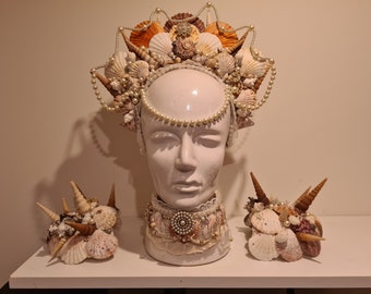 Seashell crown, choker and schoulder pieces