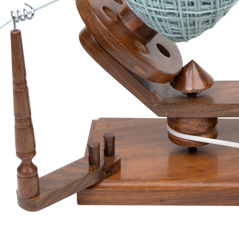 Wooden Yarn Winder Large Wooden Yarn Winder for Knitting Crocheting