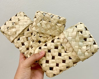 Palm Pockets with Holes - All Natural Small Animal & Avian Chew Toy Shredder