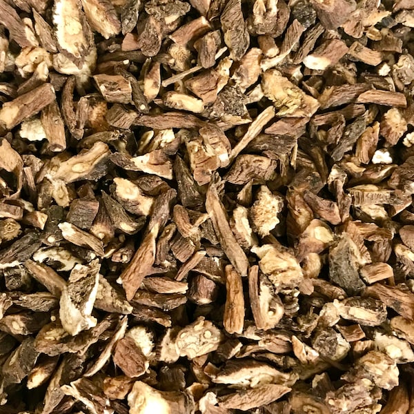 Organic Dandelion Root 30g | Natural Bite-Sized Treats for Bunnies, Hamsters, Guinea Pigs, Rats, Mice & Other Small Animals, Foraging Treat