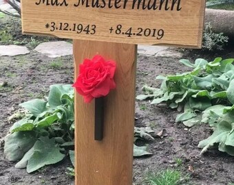 Grave cross with inscription as desired