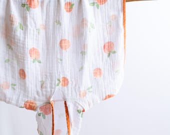 Muslin Baby Poncho, Peach Print Hooded Towel, Baby hooded, Bath towel, Surf Poncho, Organic Cotton Muslin, Baby gift, Toodler poncho towel