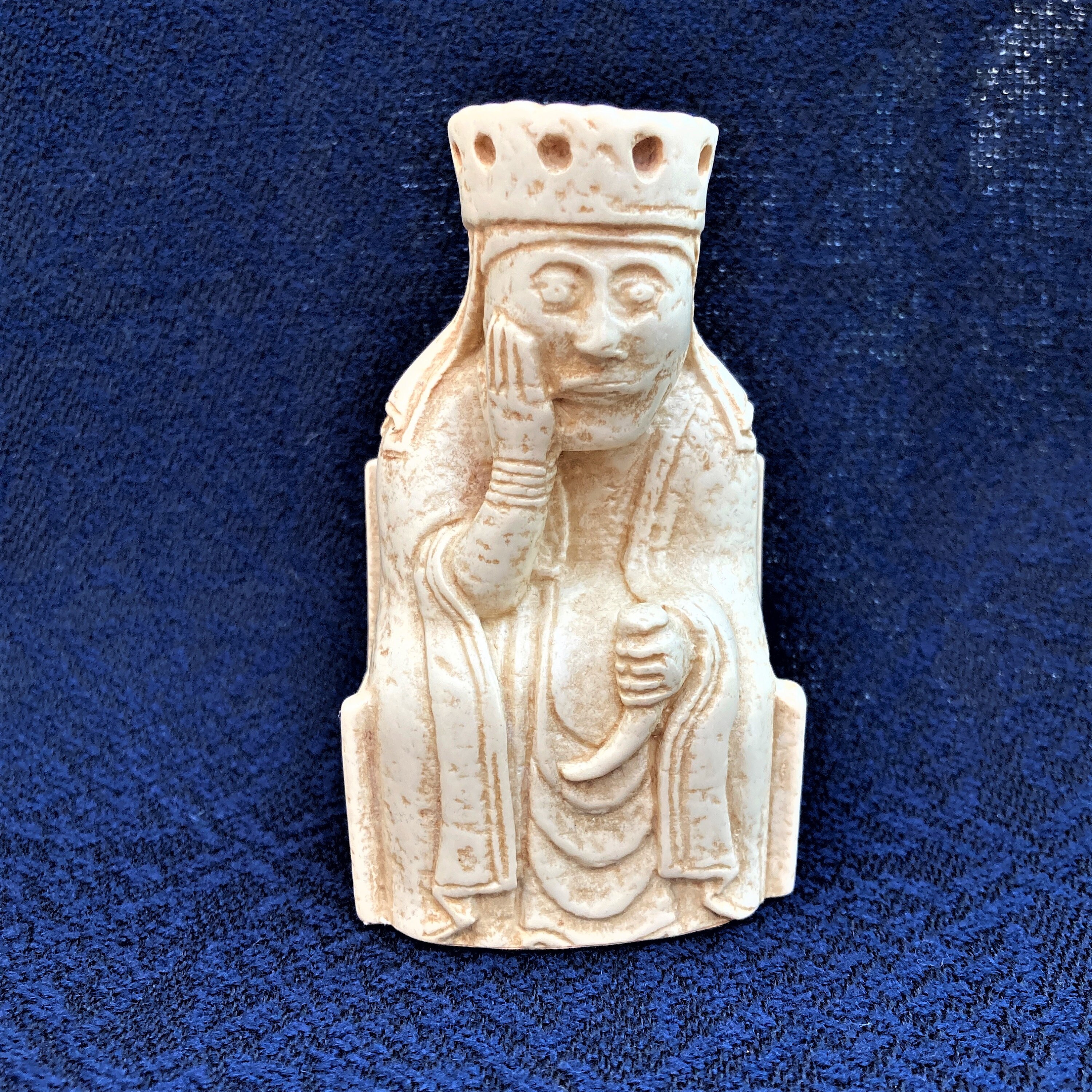 Queen Miniature 'Isle of Lewis' Resin Chess Individual Chessmen 