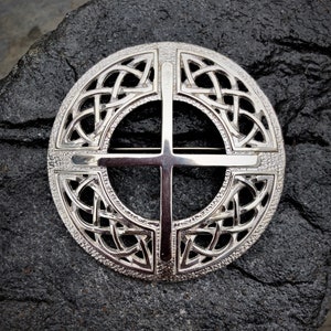 Sterling Silver Celtic Cloak/Scarf Brooch, Scottish hallmark of fine quality