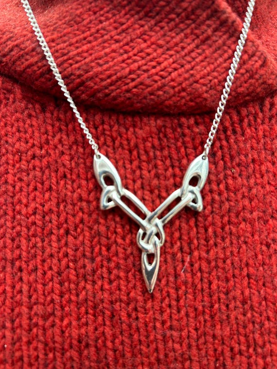 Celtic Love Knot Pewter Pendant - Etsy