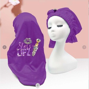 StarrLipz Extra Large long bonnets with a bottons