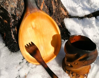 Viking Mug Wooden Plate & Fork - Nordic Runes - Bushcraft Camping Gear - Medieval Beer Mug | Witaberget