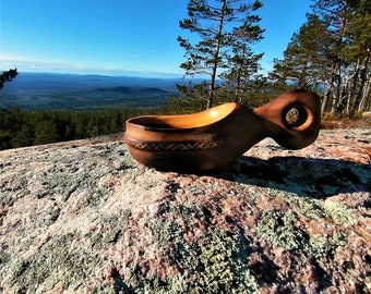 burned wood kuksa, ククサ,  kåsa, travel mug, coffee cup, bushcraft bowl, Holz Tasse, Schale, guksi, hand carved in swedish birch by Witaberget