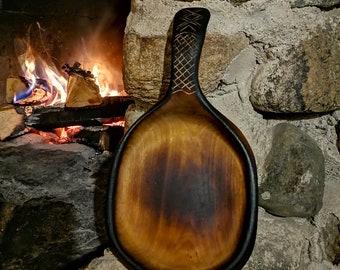 burned wood plate for bushcraft, travel,camping plate, Holz Teller,cheese plate,home deco,kitchen utensil in birch hand carved by Witaberget