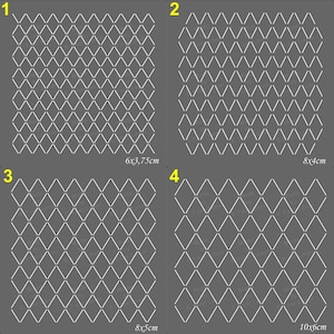 Può includere: Quattro stencil grigi con motivi a rombi bianchi. Gli stencil misurano 6x3,75cm, 8x4cm, 8x5cm e 10x6cm. Adatti per progetti di artigianato e decorazione.