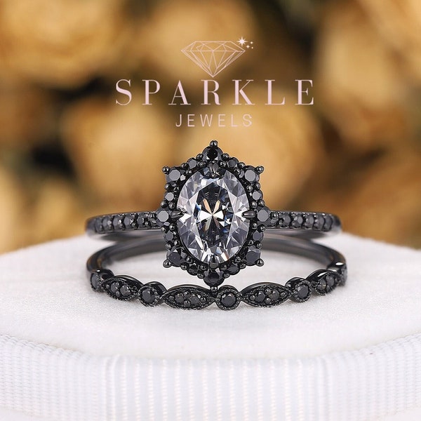 Gothic Black Gold Oval Gray Moissanite Engagement Ring Set, Alexandrite Bridal Set, Dark Witchy Promise Wedding Ring Jewelry Gift for women