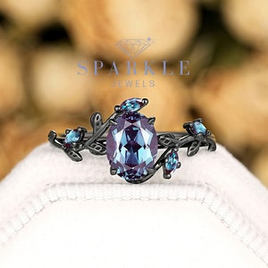 Vintage Black Gold Oval Shape Alexandrite Leaf Engagement Ring, Unique Alexandrite Wedding Ring, Rhodium Black Twig Promise Anniversary Gift