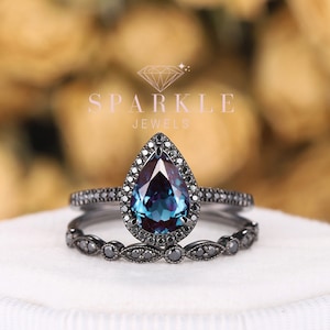 Vintage Black Gold Pear Alexandrite Engagement Ring, Unique Rhodium Black Halo Alexandrite Wedding Set, Gothic Dark Promise Anniversary Ring
