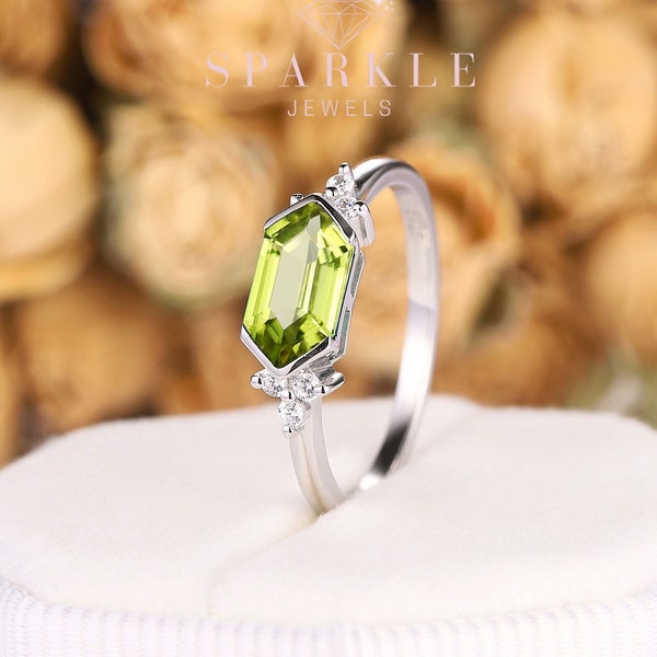 Platinum Hexagon Cut Peridot Engagement Ring, Vintage White Gold Cluster Wedding Ring, Silver 925 Peridot Anniversary Ring Gift for Women
