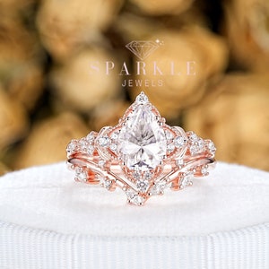 Nature Inspired Pear Shape Moissanite Leaf Engagement Ring Set, Unique Rose Gold Twig Branch Promise Ring Vintage Milgrain Wedding Ring Gift