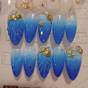 Ocean blue/summer nails/medium almond press-on nails/beach nails/blue nails/fake nails/Korean style nails