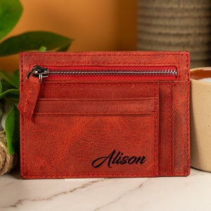 Cartera de cuero fino, regalo de cumpleaños para ella, cartera minimalista personalizada, funda de tarjeta de cuero, titular de la tarjeta de bolsillo frontal