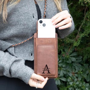 Bolso bandolera de cuero de lujo LegendaryHide, cartera de cuero personalizada para teléfono, bolso de cuero premium artesanal para viajes, uso diario