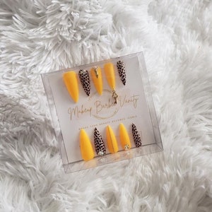 Yellow Nails| Matte Glossy | Hand Painted Press On Nails | Fake Nails | Stiletto Oval Almond Square Coffin Ballerina | Long Medium Short