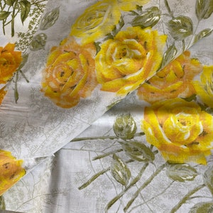 Vintage stof 45 x 56 met goudgeel en oranje bloemmotief/circa 1950-60s/Mid Century stof/vintage naaien afbeelding 4