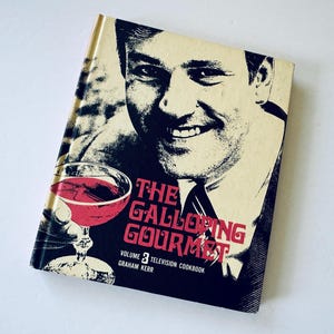 The Galloping Gourmet Vol 3 Television Cookbook by Graham Kerr/©1969/Mid-Century Cookbooks/Vintage Recipes/MCM/Vintage Cookbook