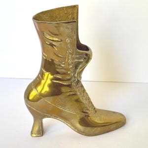 Vintage Brass Victorian Ladies Boot Planter Vase/Vintage Home Decor/Brass Ladies Boot/Solid Brass/Vintage Brass Vase/Collectible Brass
