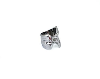Jeanne d'Arc zilveren statement ring korset