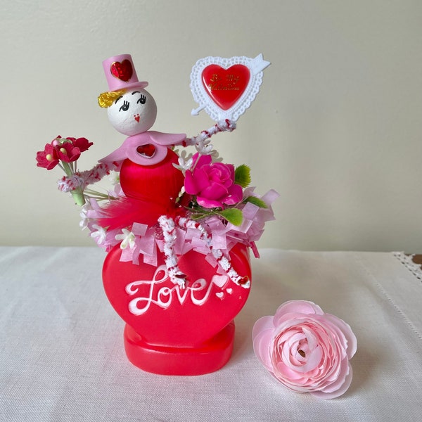 Valentine Decorated Vintage Blow Mold Heart Shaped Candy Container, Vintage Valentine Decor, Valentine Tiered Tray Decor, Vintage Valentine