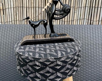 Original Vintage Rare  Franklin Mint House of Erte Figurine ‘Symphony in Black’