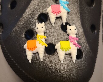 llama croc charm