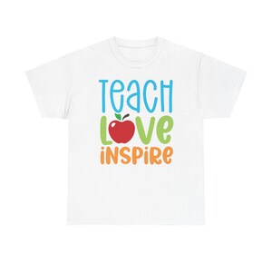Lustiges Lehrer Unisex T-Shirt, Schulliebe T-Shirt, humorvolles Erzieher Geschenk, Back to School Shirt, Wertschätzung unterrichten Top
