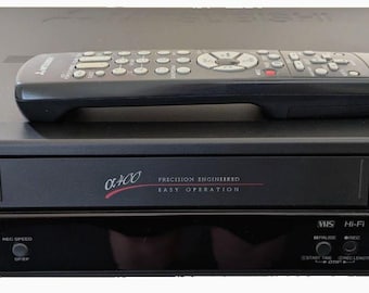 Mitsubishi HS-U595  Stereo HiFi VHS Vcr With AV Cables & Original Remote