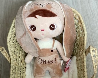 Muñeco Metoo Conejo 50 cm beige con el nombre del niño