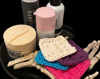 Shitty Hand-Crocheted Facial Cotton Pads