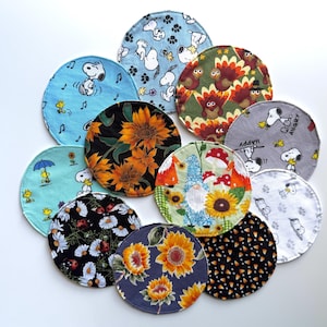 Round jar gripper, rubber backed jar opener for arthritic hands, bottle lid grippie, housewarming hostess gift, kitchen accessory