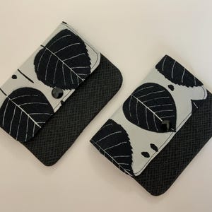 Cartera de lona de algodón con hojas, cartera pequeña con cremallera, cartera de tres bolsillos, cartera de tela con hojas, tarjetero de identificación, bonita cartera para mujer