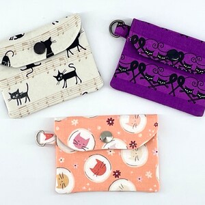 Regalo con temática de gatos, tarjetero, tarjetero de identificación, billetera de tela para mujer, bolsa para llevar, regalo para maestra por diez dólares, regalo para mujer