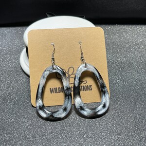 Black & White Marbled Earrings (A)