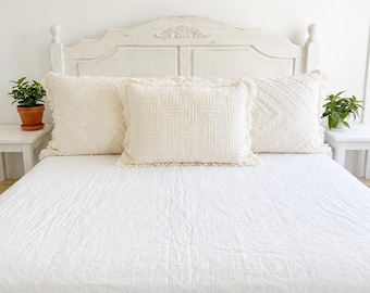 Vintage Eatons Standard Pillow Case Sham Set Acrylic Boho Cottagecore Off White