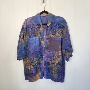 Vintage 80s 90s Tie-Dye Abstract Button Up Short Sleeve Shirt Purple Oversized womens size XL