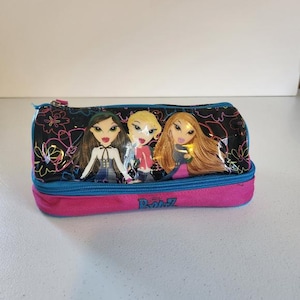 RARE VINTAGE Étui à crayons Bratz 2 compartiments années 2000 Yasmin Cloe Jade