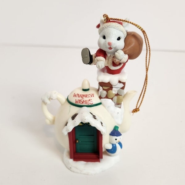 Vintage Lustre Fame Santa Mouse In a Teapot Chimney Christmas Tree Ornament 90s